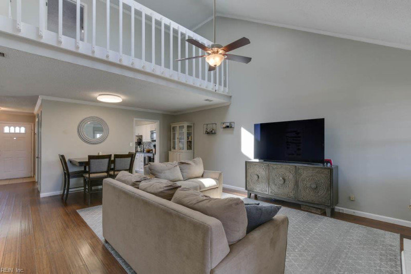 Photo 9 of 31 residential for sale in Virginia Beach virginia