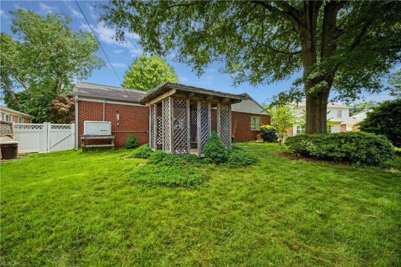 Photo 20 of 24 residential for sale in Hampton virginia