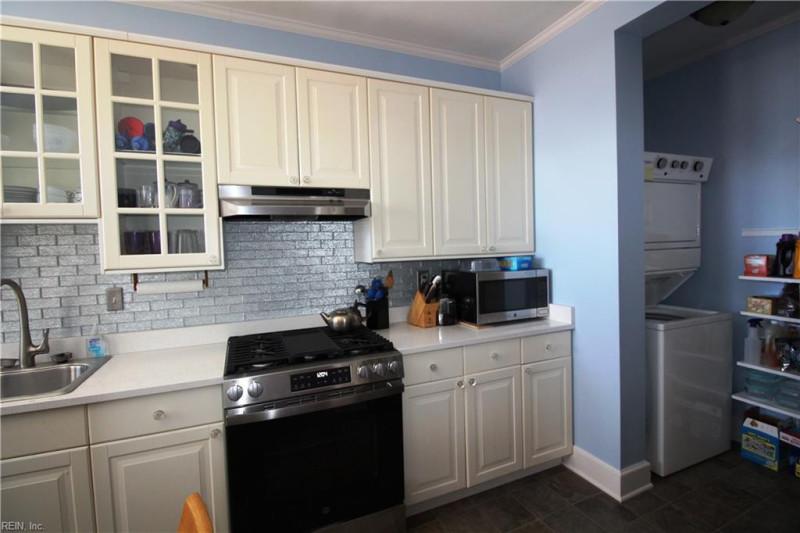 Photo 18 of 22 residential for sale in Norfolk virginia