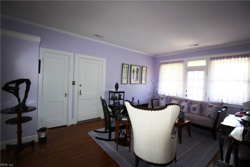 Photo 3 of 22 residential for sale in Norfolk virginia
