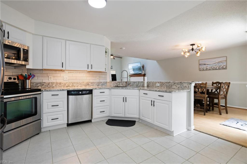 Photo 8 of 30 residential for sale in Newport News virginia Photo 8 of 30 residential for sale in Newport News virginia
