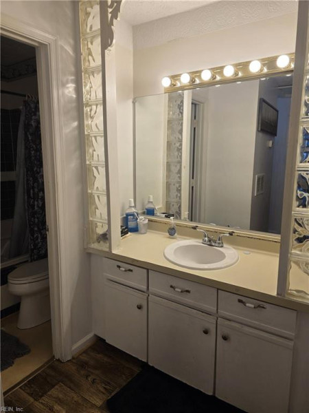 Photo 6 of 6 residential for sale in Hampton virginia