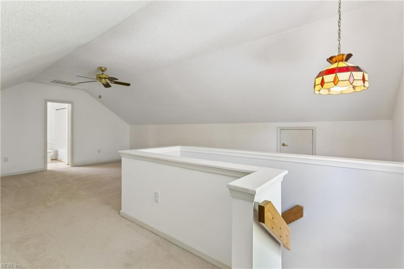 Photo 30 of 39 residential for sale in York County virginia