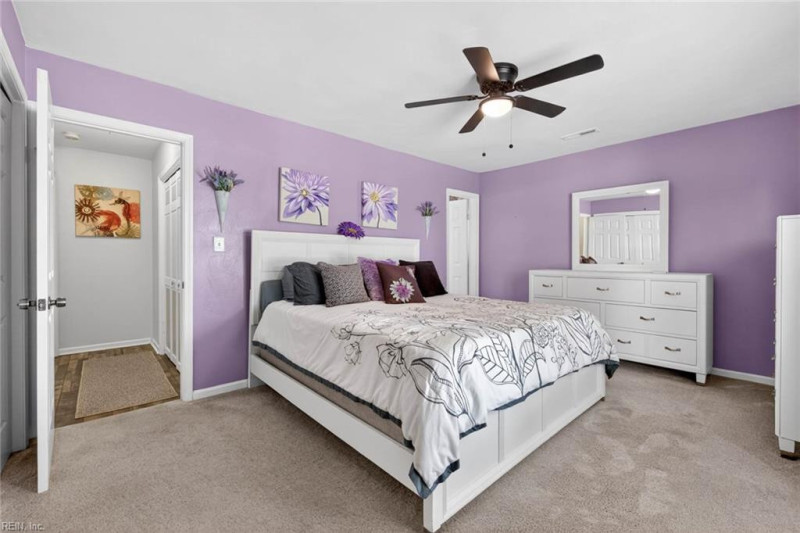 Photo 25 of 46 residential for sale in Virginia Beach virginia