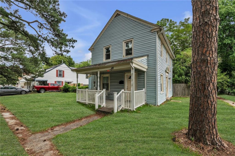 Photo 3 of 31 residential for sale in Portsmouth virginia
