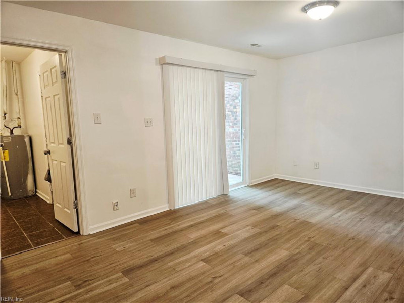 Photo 19 of 35 residential for sale in Newport News virginia