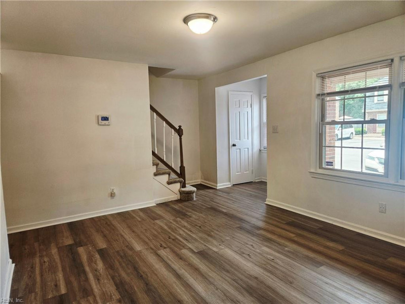 Photo 8 of 35 residential for sale in Newport News virginia