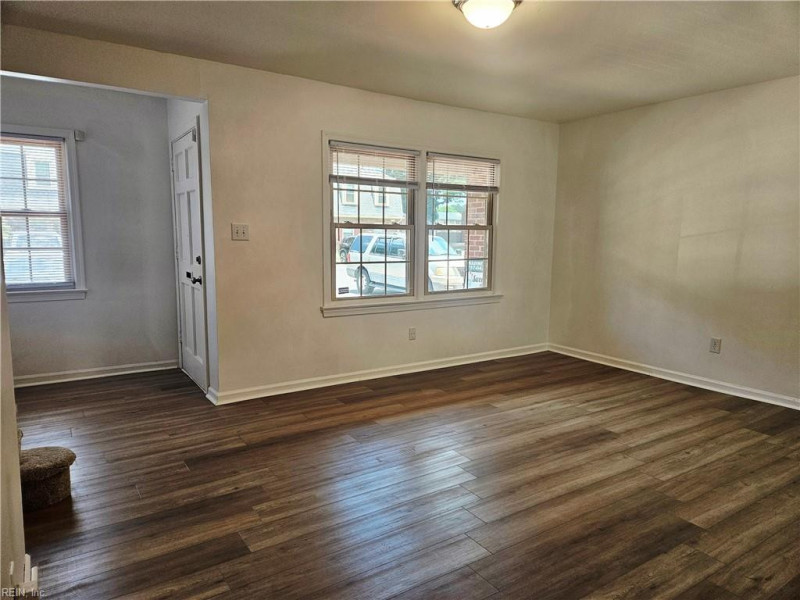 Photo 9 of 35 residential for sale in Newport News virginia