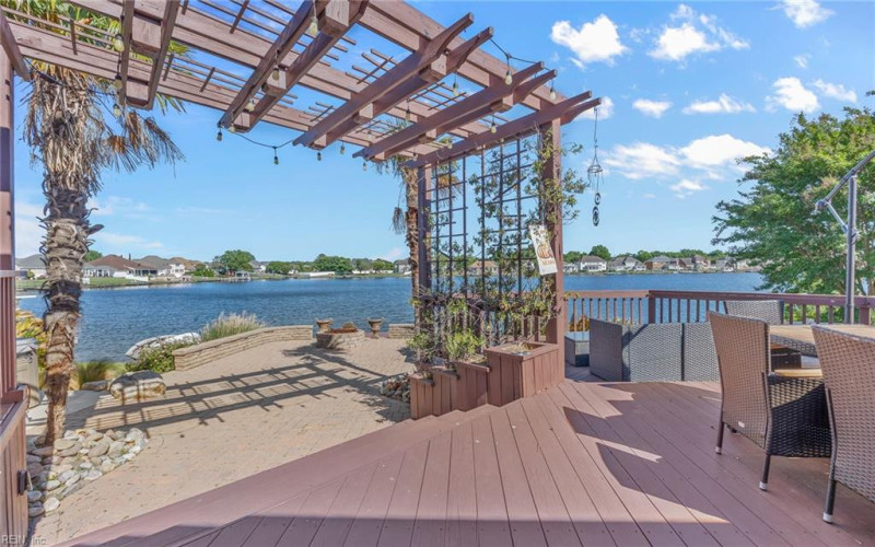 Photo 12 of 50 residential for sale in Virginia Beach virginia