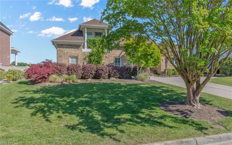 Photo 3 of 50 residential for sale in Virginia Beach virginia