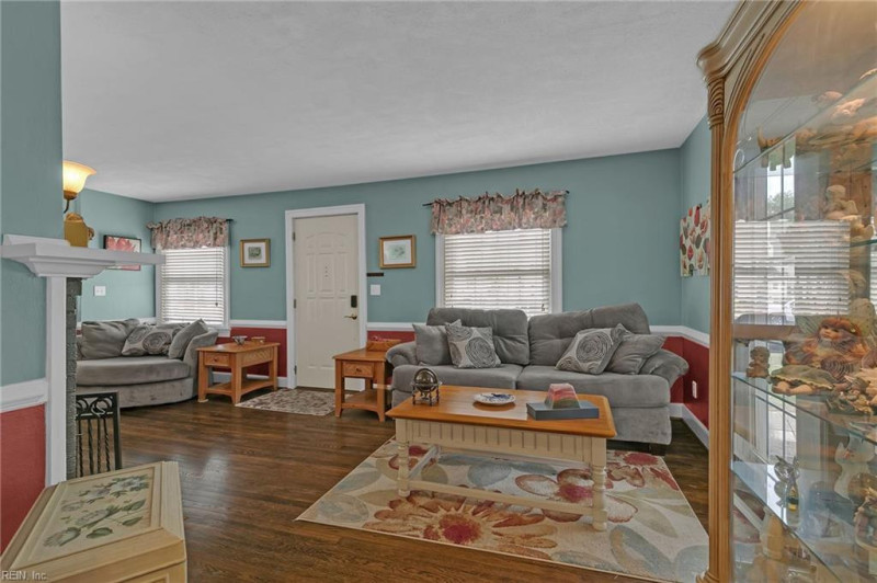 Photo 8 of 38 residential for sale in Newport News virginia Photo 8 of 38 residential for sale in Newport News virginia
