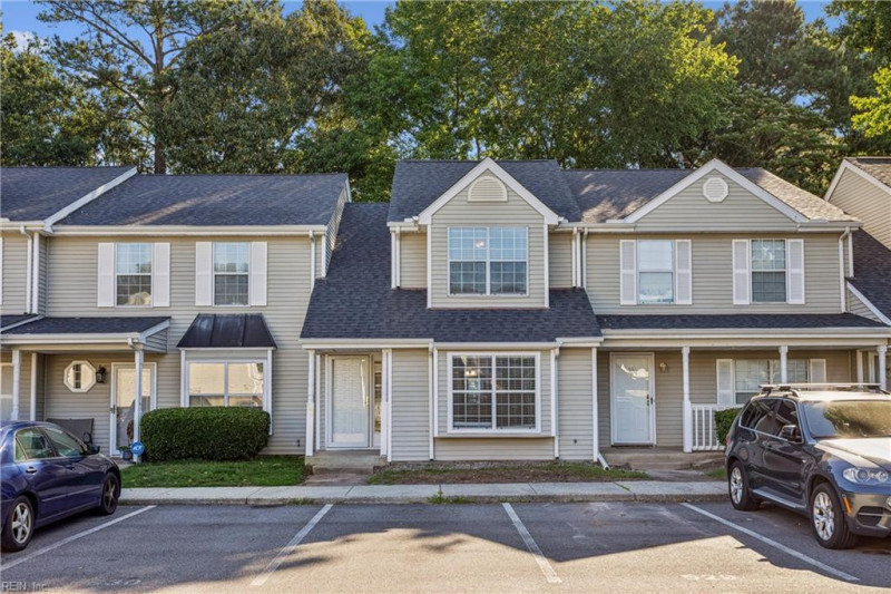 Photo 2 of 33 residential for sale in Hampton virginia Photo 2 of 33 residential for sale in Hampton virginia