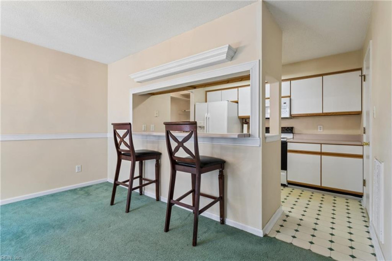 Photo 13 of 35 residential for sale in Portsmouth virginia