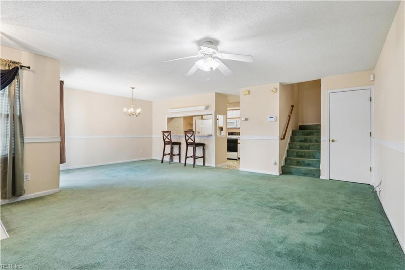 Photo 6 of 35 residential for sale in Portsmouth virginia