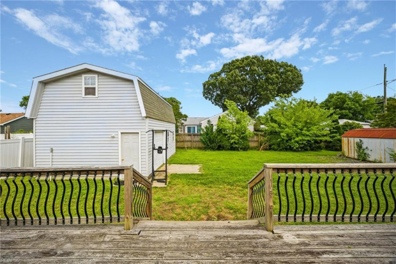 Photo 28 of 33 residential for sale in Virginia Beach virginia