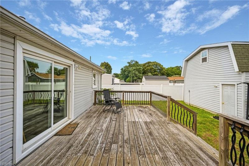 Photo 29 of 33 residential for sale in Virginia Beach virginia