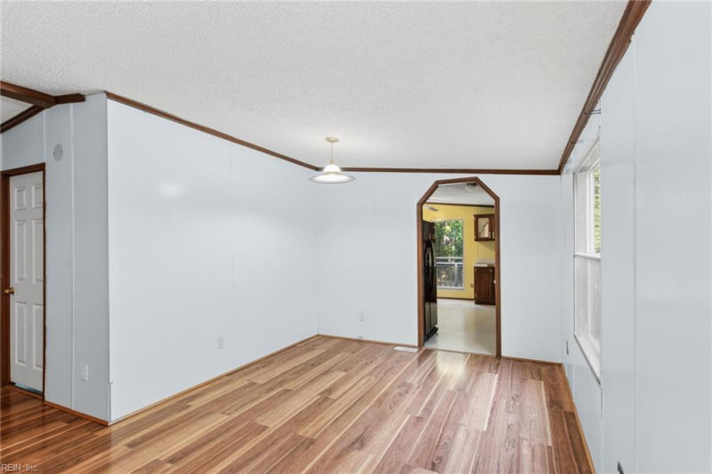 Photo 29 of 36 residential for sale in Gloucester County virginia