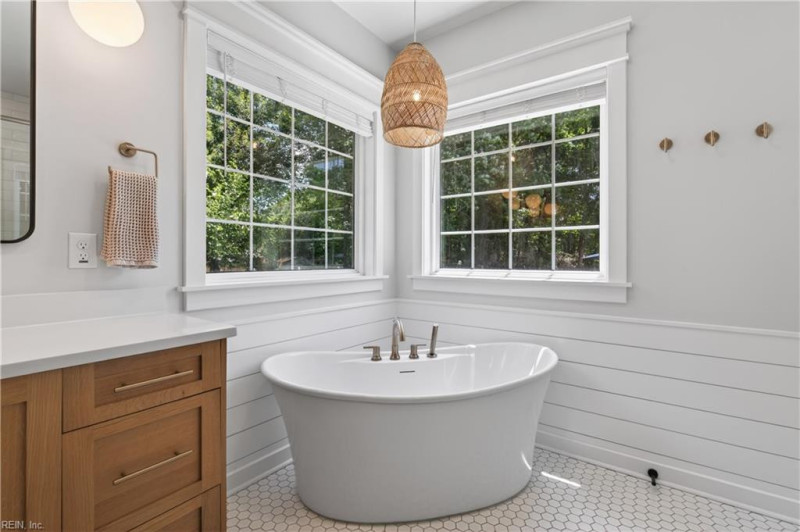 Photo 22 of 47 residential for sale in Chesapeake virginia