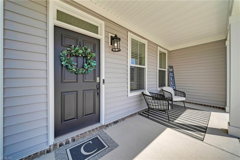 Photo 2 of 50 residential for sale in Chesapeake virginia