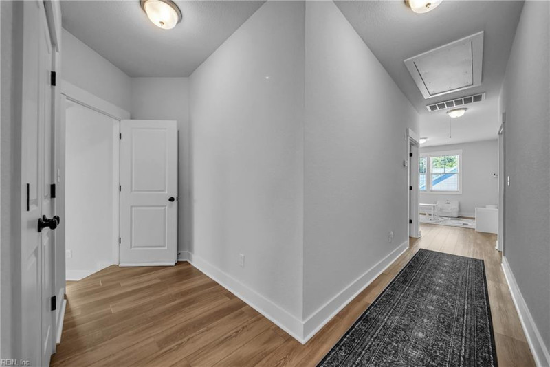 Photo 31 of 50 residential for sale in Chesapeake virginia
