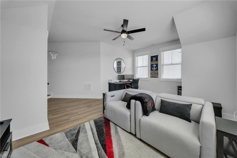 Photo 33 of 50 residential for sale in Chesapeake virginia