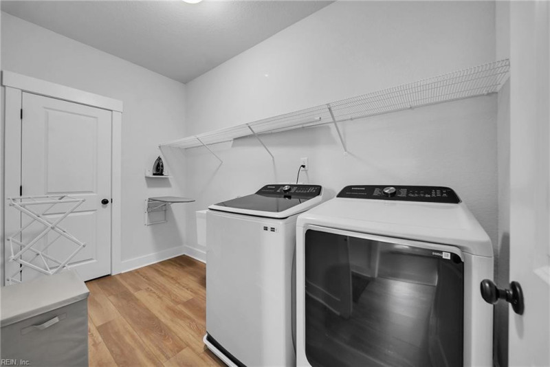 Photo 44 of 50 residential for sale in Chesapeake virginia