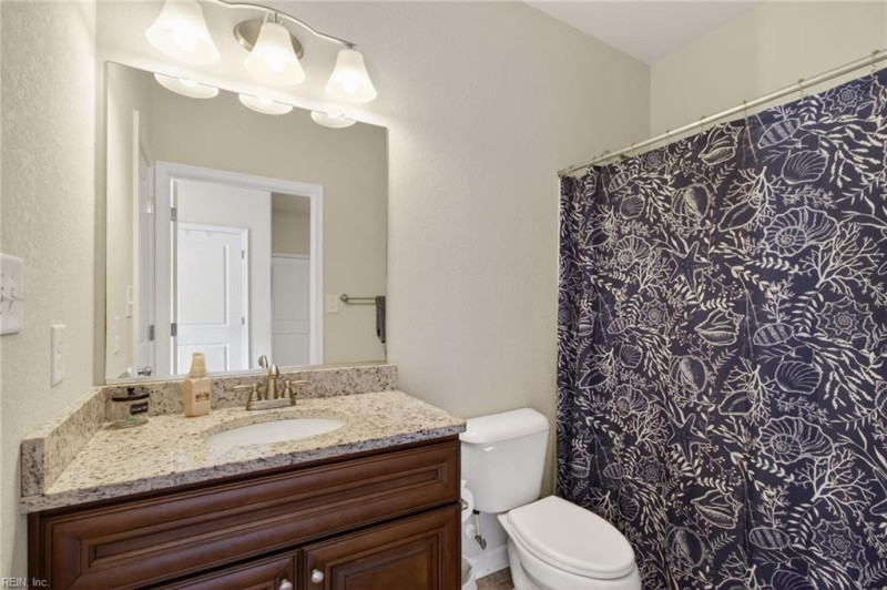 Photo 18 of 37 residential for sale in Chesapeake virginia Photo 18 of 37 residential for sale in Chesapeake virginia