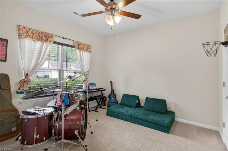 Photo 19 of 37 residential for sale in Chesapeake virginia Photo 19 of 37 residential for sale in Chesapeake virginia