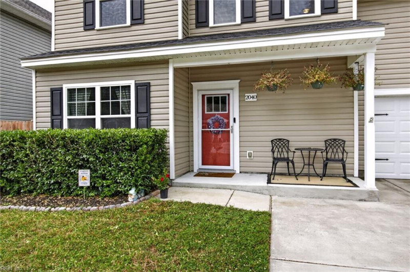 Photo 4 of 37 residential for sale in Chesapeake virginia Photo 4 of 37 residential for sale in Chesapeake virginia