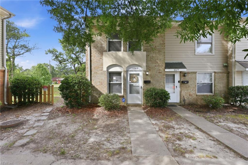 Photo 1 of 29 residential for sale in Portsmouth virginia Photo 1 of 29 residential for sale in Portsmouth virginia