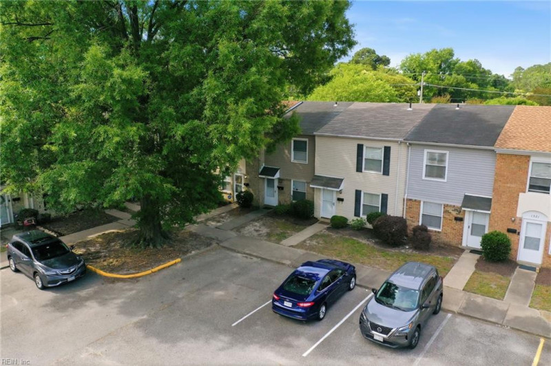 Photo 2 of 29 residential for sale in Portsmouth virginia Photo 2 of 29 residential for sale in Portsmouth virginia