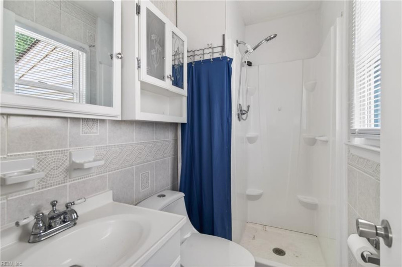 Photo 14 of 20 residential for sale in Hampton virginia Photo 14 of 20 residential for sale in Hampton virginia