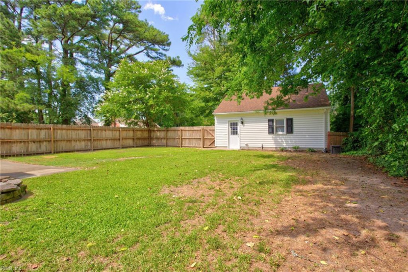 Photo 31 of 38 residential for sale in Portsmouth virginia Photo 31 of 38 residential for sale in Portsmouth virginia