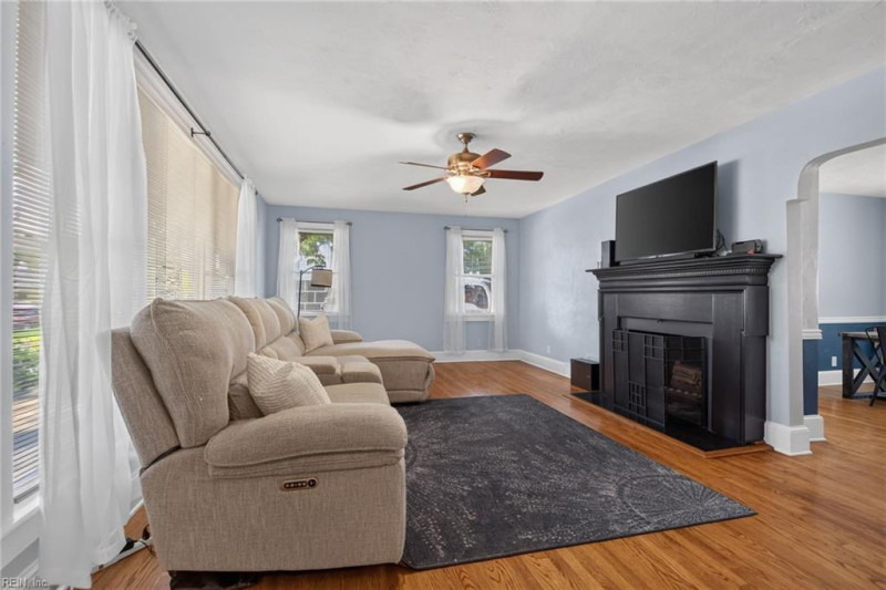 Photo 6 of 38 residential for sale in Portsmouth virginia Photo 6 of 38 residential for sale in Portsmouth virginia