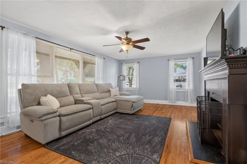 Photo 7 of 38 residential for sale in Portsmouth virginia Photo 7 of 38 residential for sale in Portsmouth virginia