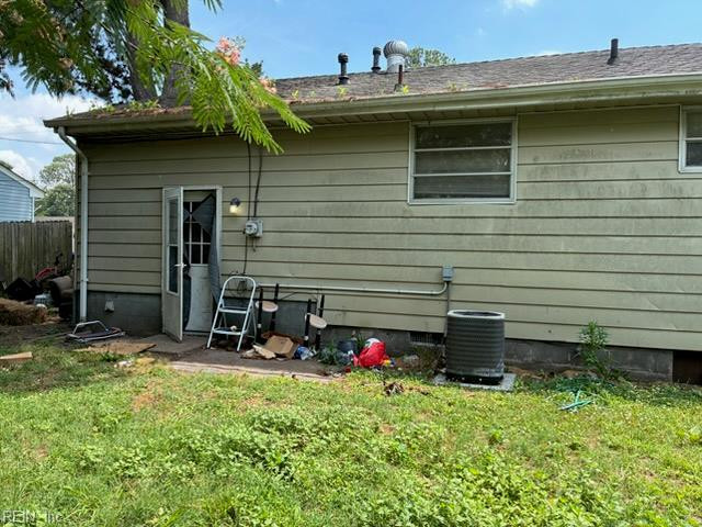 Photo 7 of 8 residential for sale in Portsmouth virginia