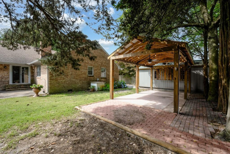 Photo 30 of 39 residential for sale in Chesapeake virginia
