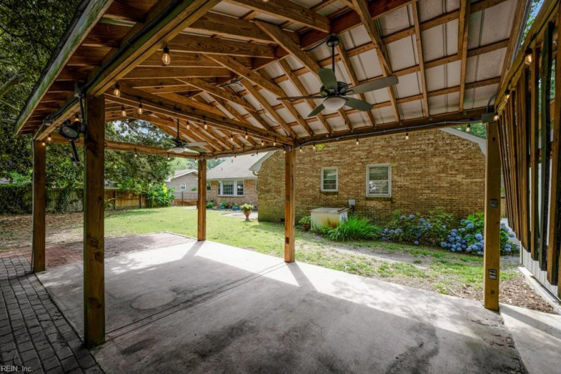 Photo 31 of 39 residential for sale in Chesapeake virginia