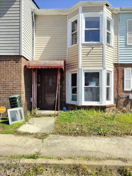 Photo 1 of 7 residential for sale in Chesapeake virginia Photo 1 of 7 residential for sale in Chesapeake virginia
