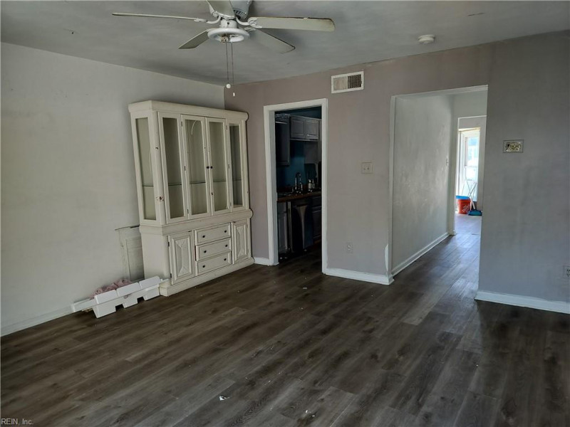 Photo 2 of 7 residential for sale in Chesapeake virginia Photo 2 of 7 residential for sale in Chesapeake virginia