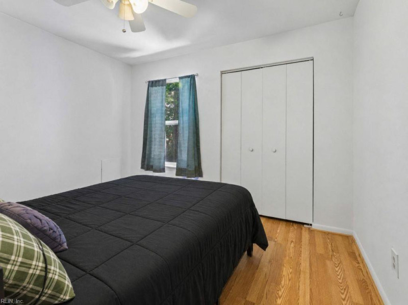 Photo 32 of 39 residential for sale in Virginia Beach virginia
