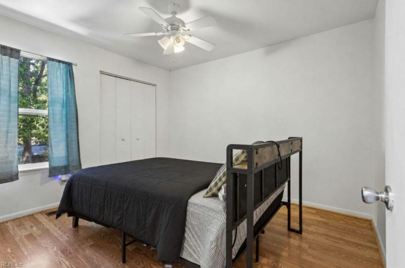 Photo 33 of 39 residential for sale in Virginia Beach virginia