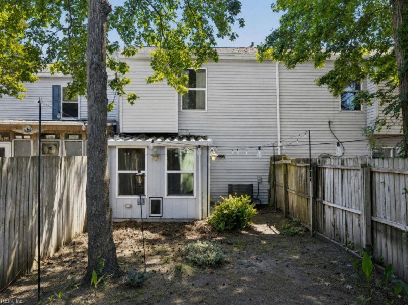 Photo 36 of 39 residential for sale in Virginia Beach virginia