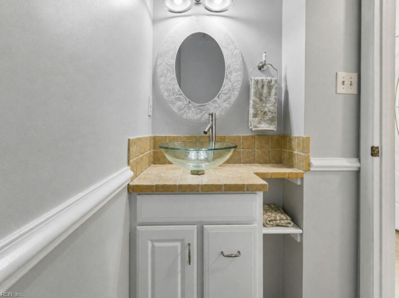 Photo 8 of 39 residential for sale in Virginia Beach virginia
