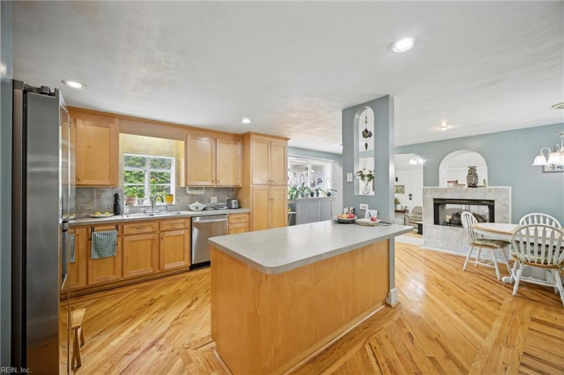 Photo 10 of 49 residential for sale in Norfolk virginia Photo 10 of 49 residential for sale in Norfolk virginia