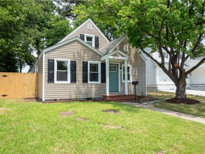 property image for 7534 Yorktown Drive NORFOLK VA 23505