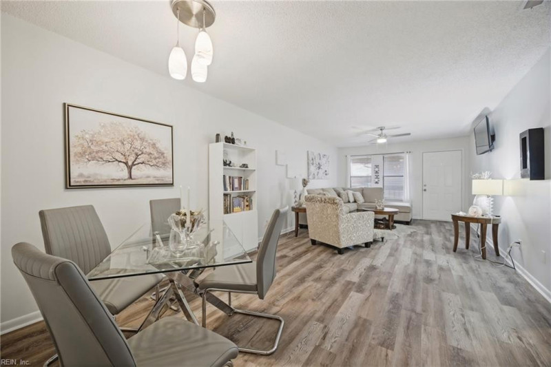 Photo 14 of 35 residential for sale in Norfolk virginia