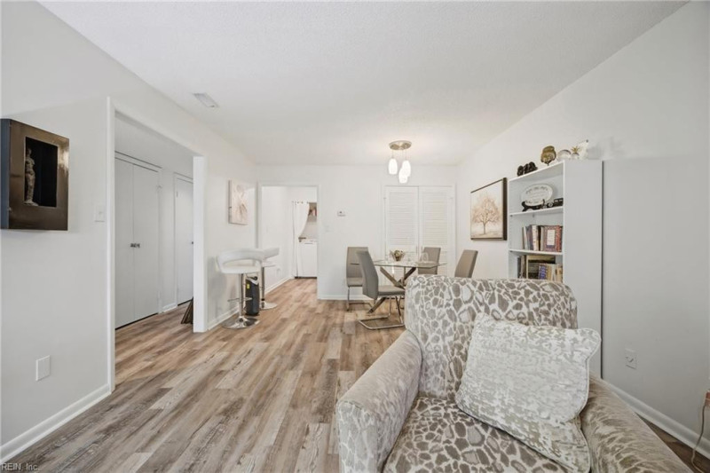 Photo 17 of 35 residential for sale in Norfolk virginia