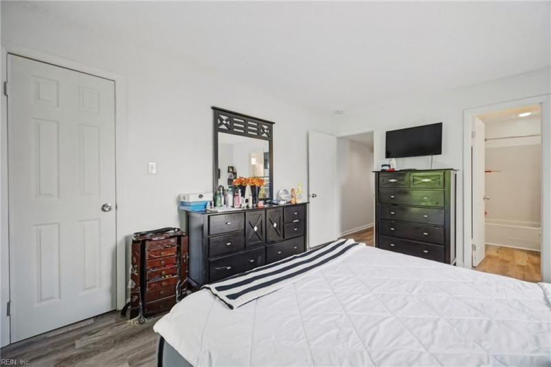 Photo 25 of 35 residential for sale in Norfolk virginia
