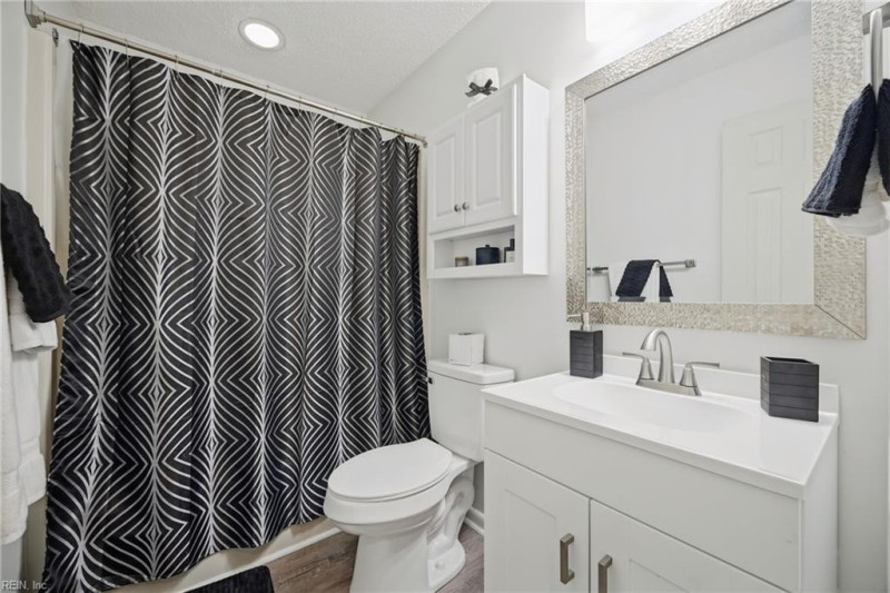Photo 32 of 35 residential for sale in Norfolk virginia